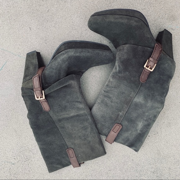 Earthies Lintz gray suede leather stacked heel boot women’s 9.5 - Picture 2 of 7